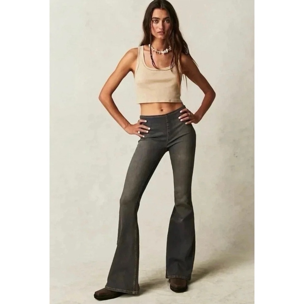 FREE PEOPLE | Black‎ Penny Pull Up Flare Elastic Waist Denim Jeans Sz. 30
